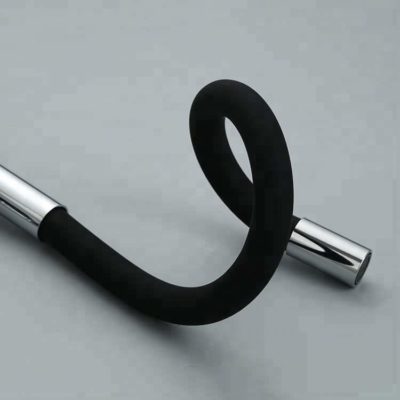 Torneira Monocomando para Cozinha com Tubo Flexível Preto - Imagem 4