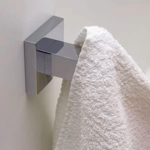 Cabide Simples Quadrado em Metal Cromado